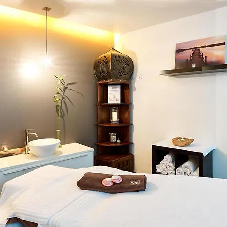 Radisson Blu Balmoral-2